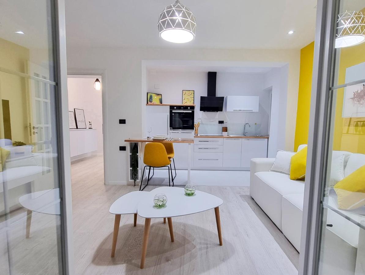 'The Yellow' Condo Berat Zewnętrze zdjęcie